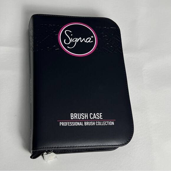 Sigma Beauty Professional Black Logo Brush Case - Picture 1 of 13